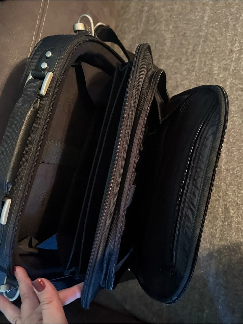 Dell Black Laptop Messenger Bag with Adjustable Shoulder Strap